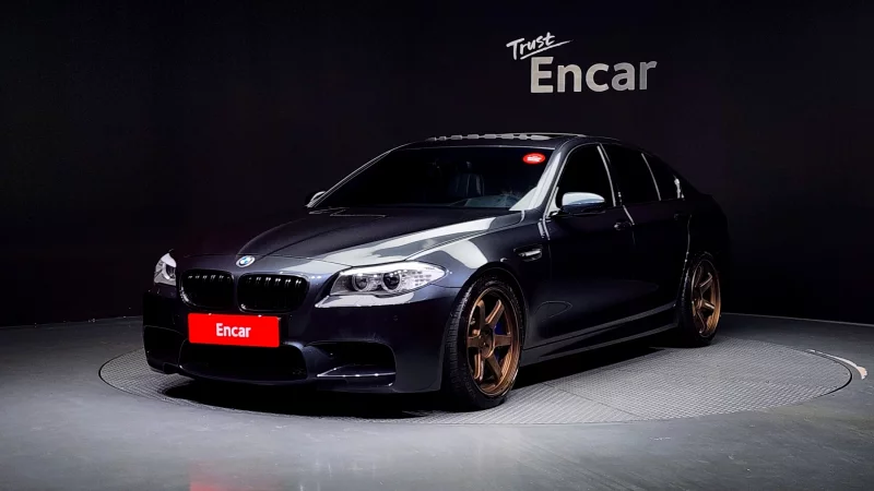BMW M5