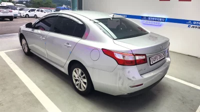 Renault Samsung SM5