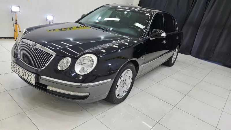 Kia OPIRUS