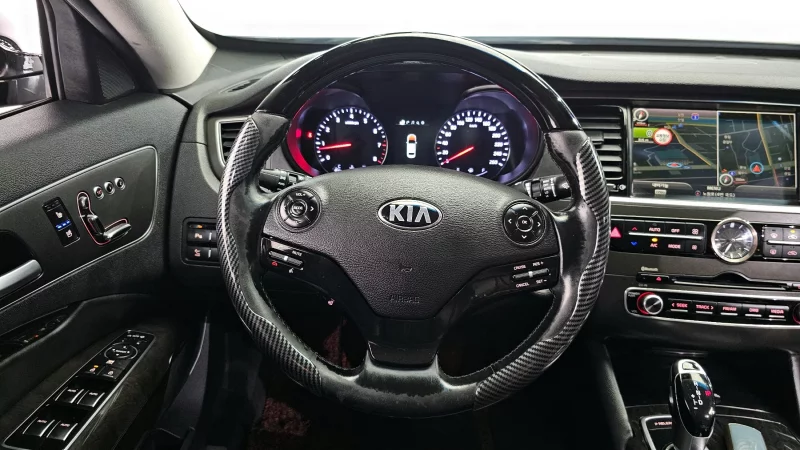 Kia K9