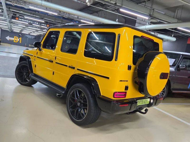 Mercedes-Benz G-Class