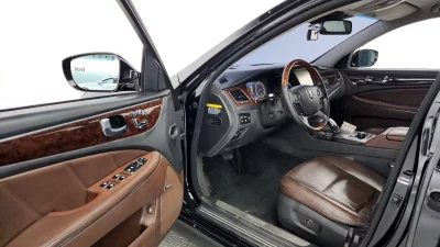 Hyundai Equus