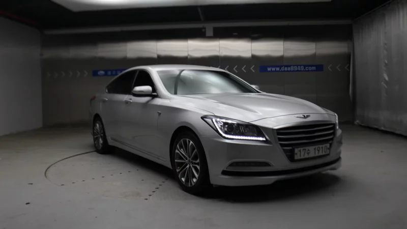 Hyundai Genesis