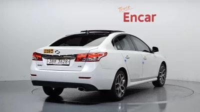 Renault Samsung SM5