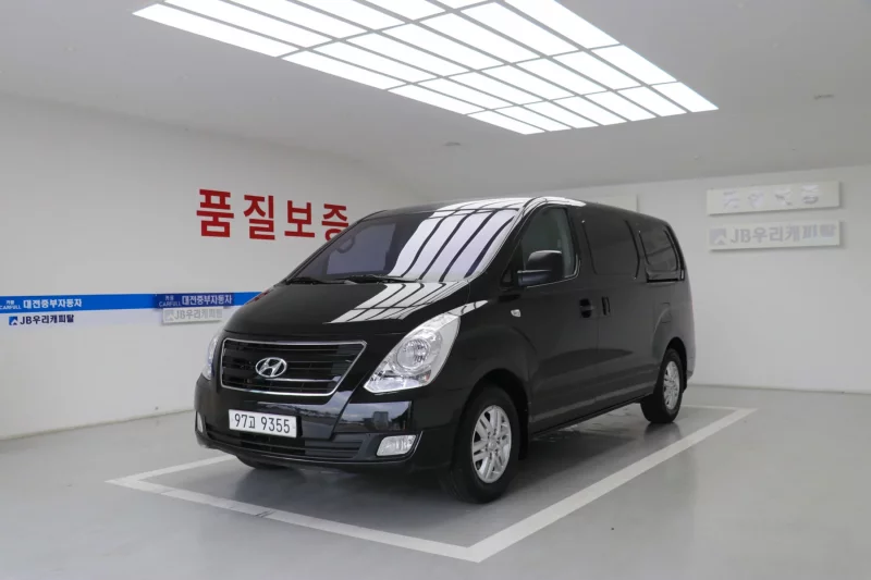 Hyundai Starex