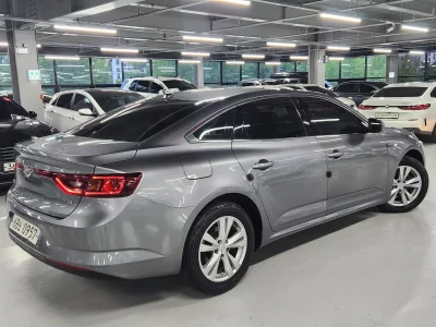 Renault Samsung SM6