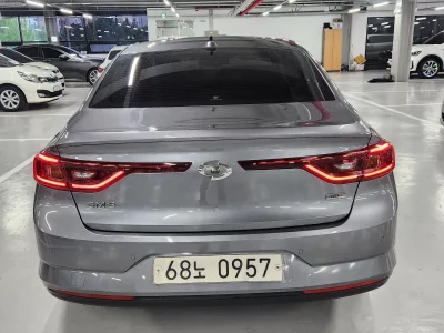 Renault Samsung SM6