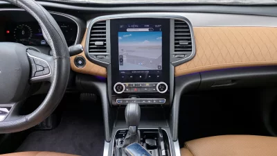 Renault Samsung SM6