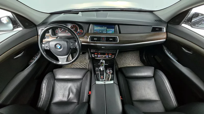 BMW 5-Series Gran Turismo