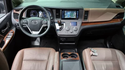 Toyota SIENNA