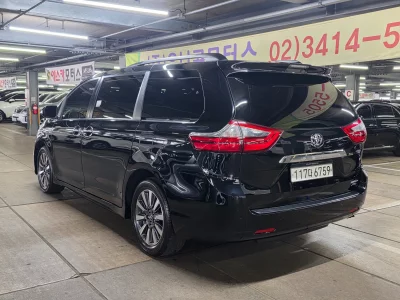 Toyota SIENNA