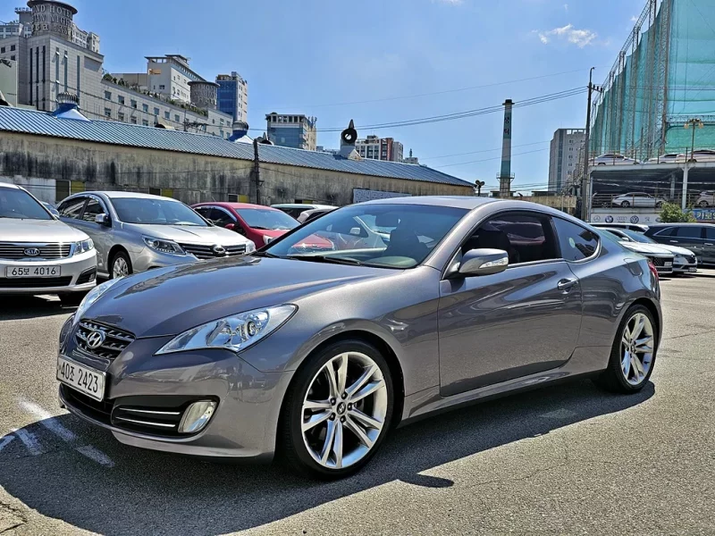 Hyundai Genesis