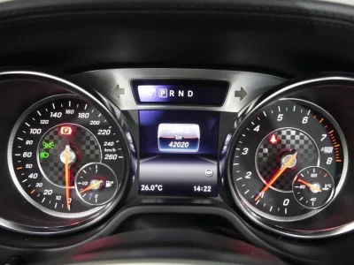 Mercedes-Benz SL-Class