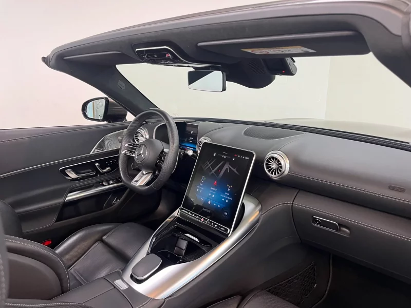 Mercedes-Benz SL-Class