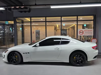 Maserati GRANTURISMO