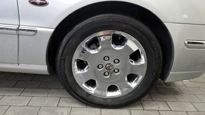 Kia OPIRUS