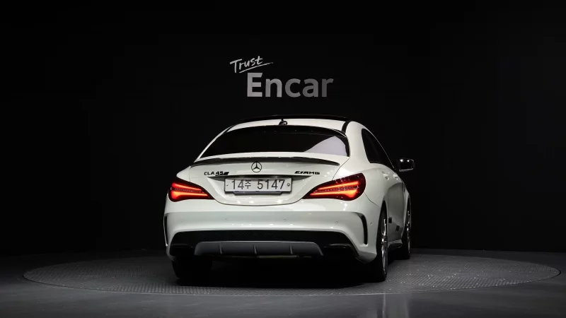 Mercedes-Benz CLA-Class
