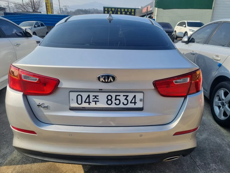 Kia K5