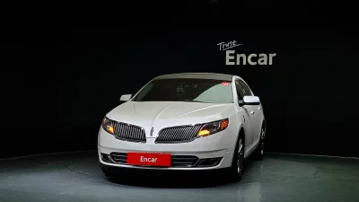 Lincoln MKS