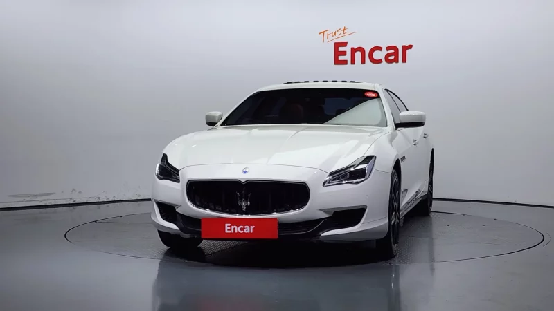 Maserati QUATTROPORTE