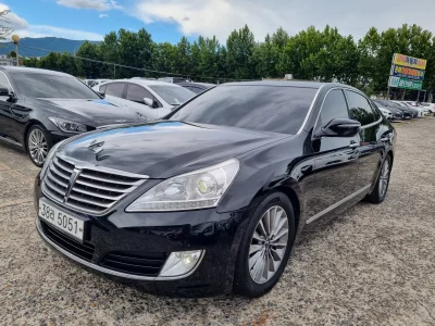 Hyundai Equus