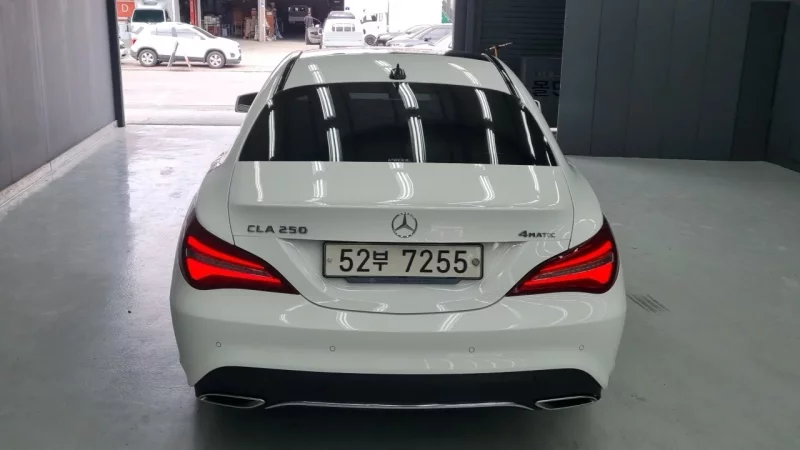 Mercedes-Benz CLA-Class