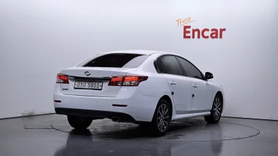 Renault Samsung SM5