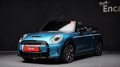 MINI Cooper Convertible