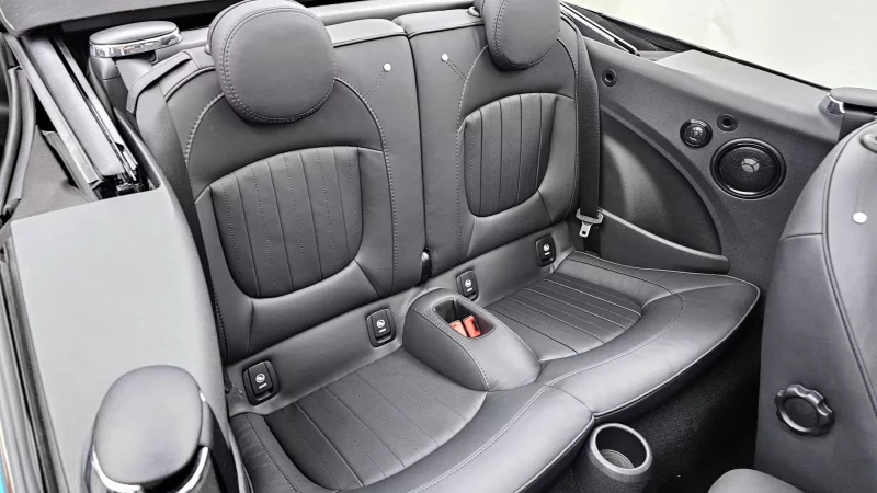 MINI Cooper Convertible