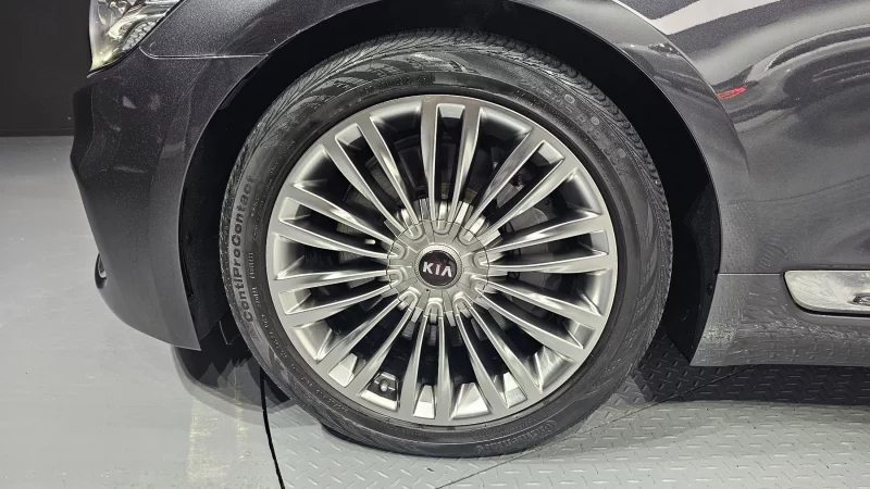 Kia K9