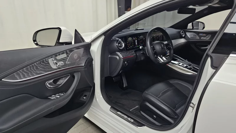 Mercedes-Benz AMG GT