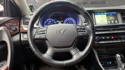 Hyundai Aslan