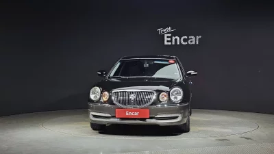 Kia OPIRUS