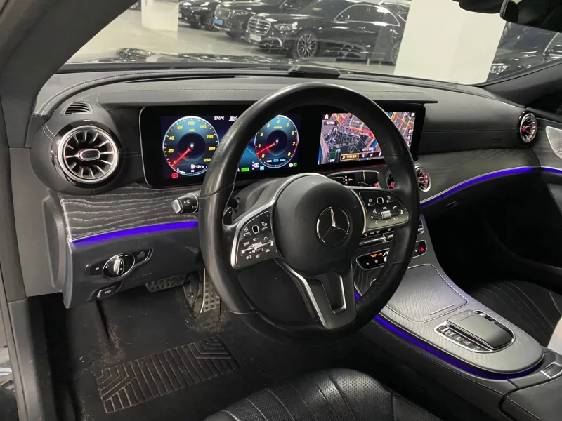 Mercedes-Benz CLS-Class