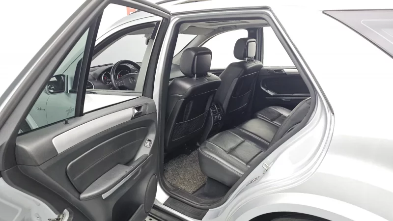 Mercedes-Benz M-class