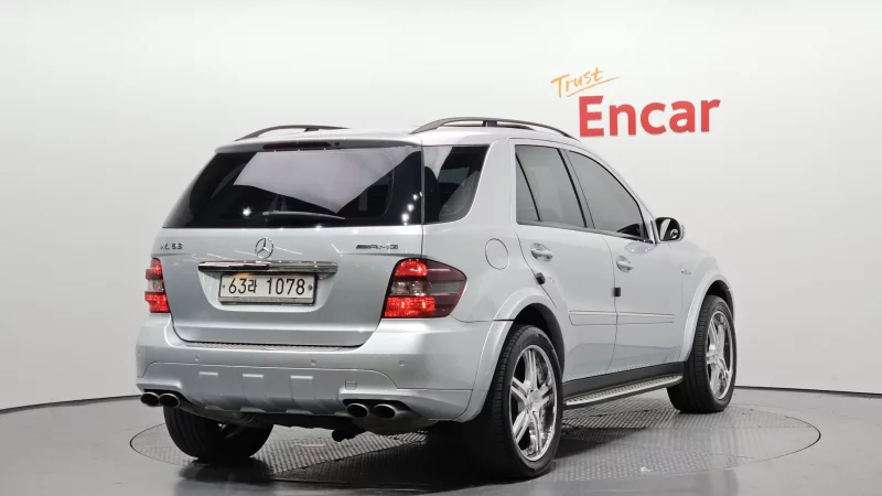 Mercedes-Benz M-class