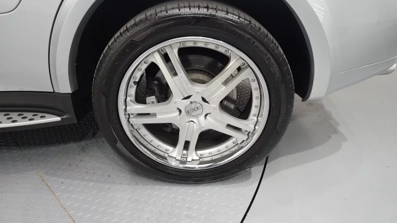 Mercedes-Benz M-class