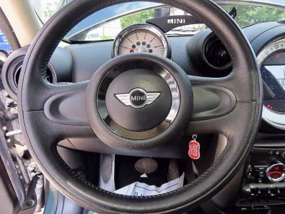MINI Paceman