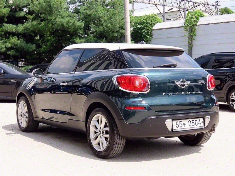 MINI Paceman