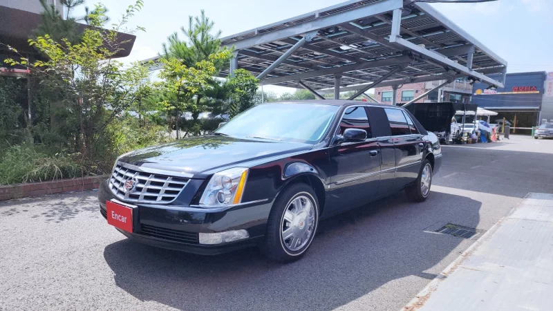 Cadillac DTS