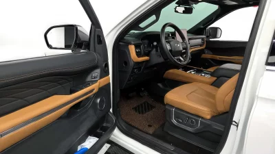 Ford EXPEDITION