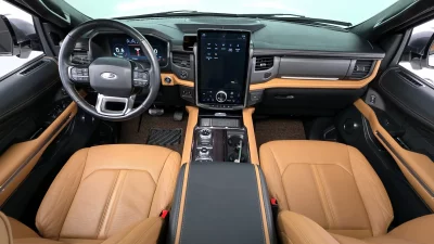 Ford EXPEDITION