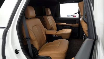 Ford EXPEDITION