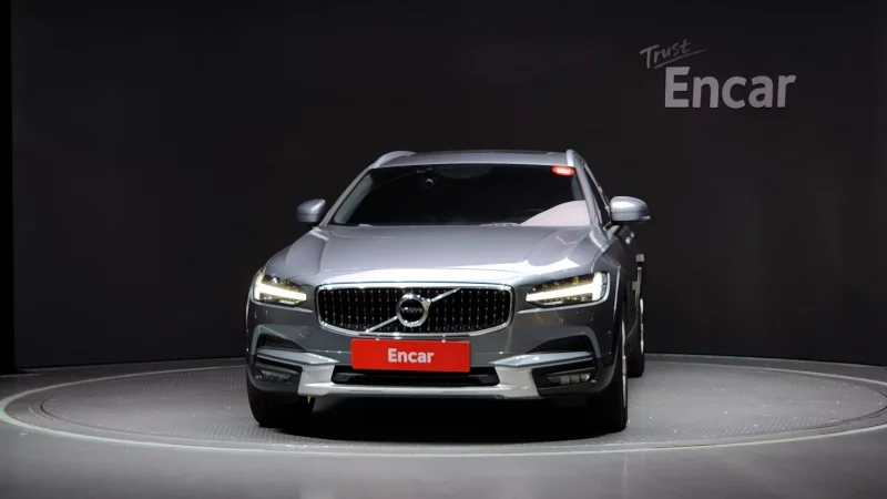 Volvo V90