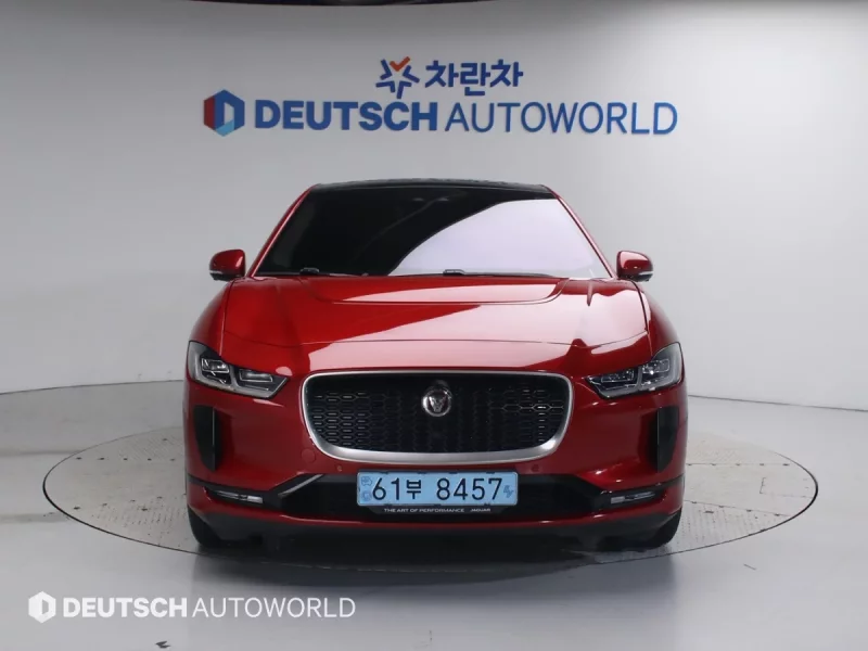 Jaguar I-PACE