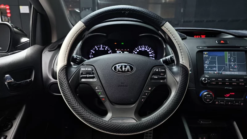 Kia K3