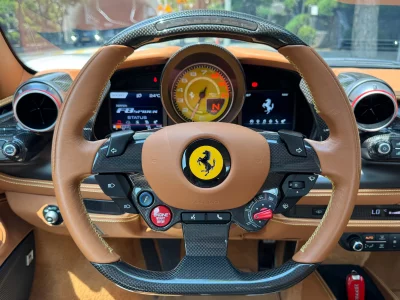 Ferrari F8