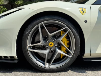 Ferrari F8