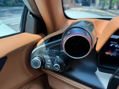 Ferrari F8