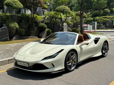 Ferrari F8